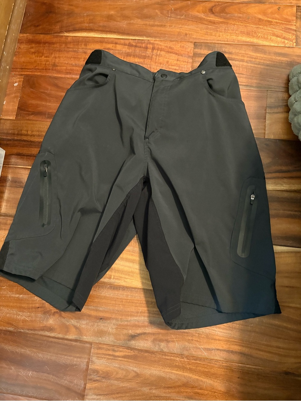 Zoic Ether Mountain Bike Shorts Mens Black Technical MTB Cycling Trail L (1252)